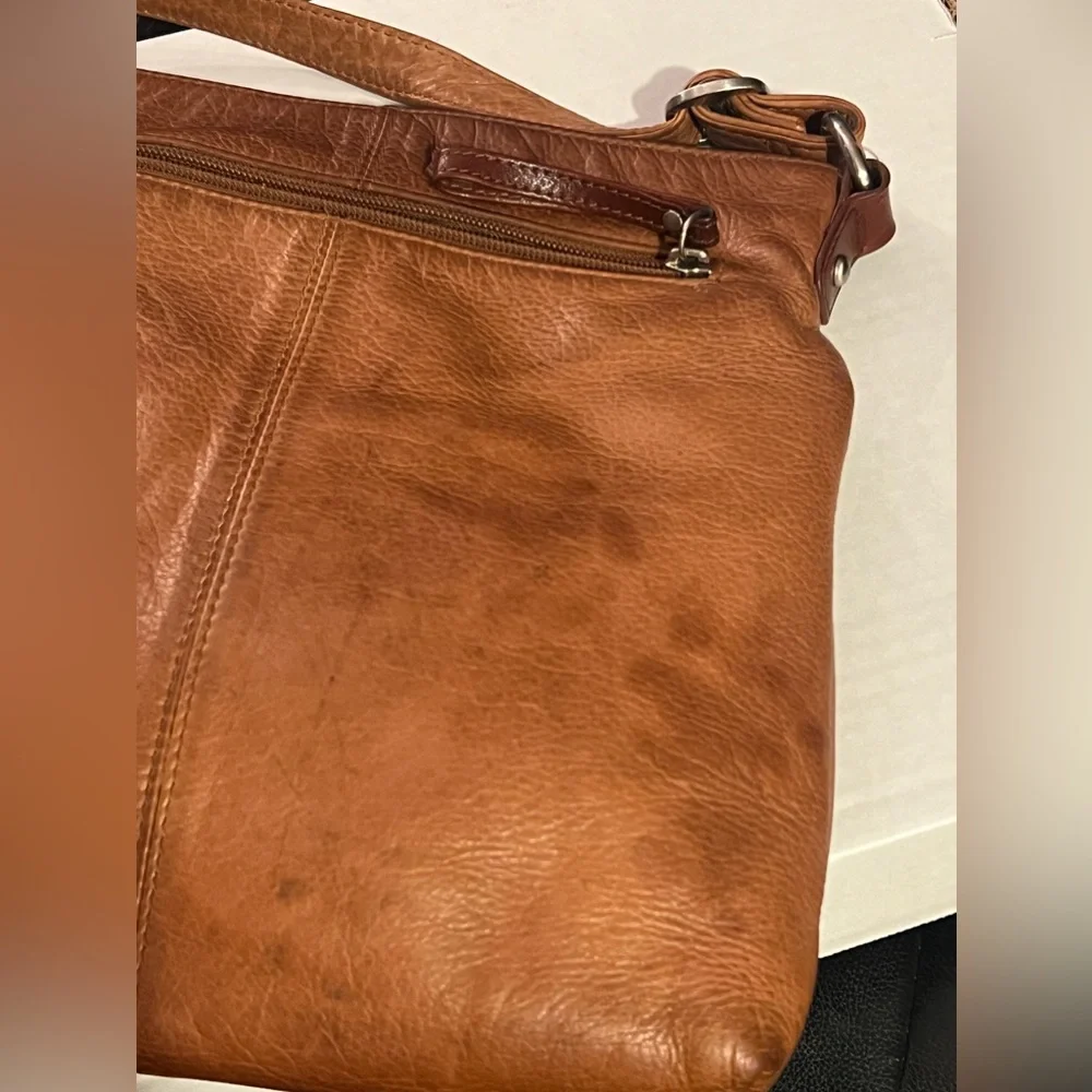 Osgoode Marley Crossbody Bag - Picture 3 of 6